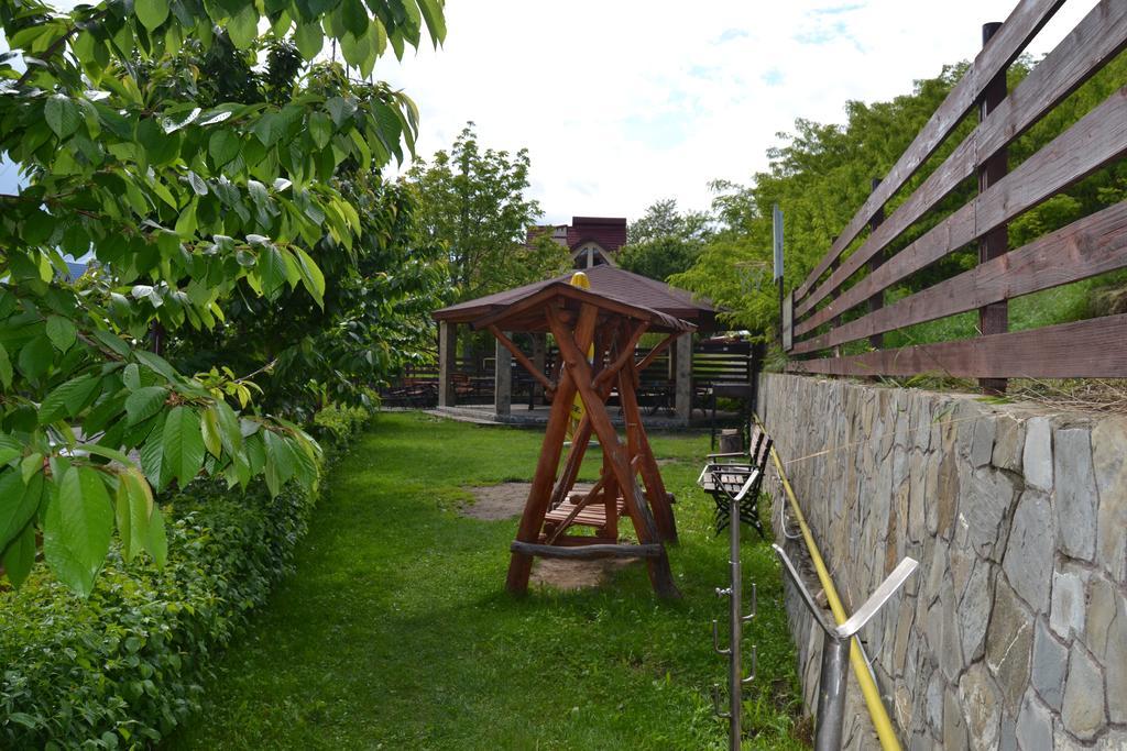 Pensiunea Moldova Piatra Neamţ Exterior foto